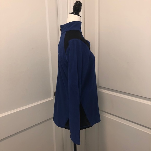 Size small Columbia Fleece - Picture 3 of 6